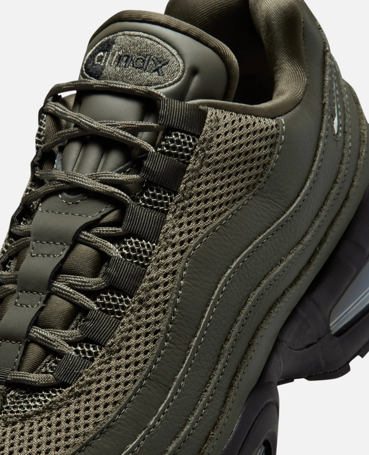 W Nike Air Max 95 (CARGO KHAKI/MEDIUM OLIVE-BLACK) Nike