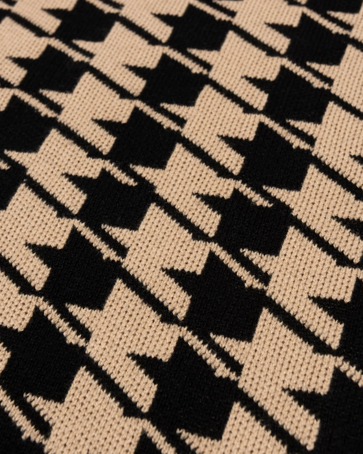 Patta Houndstooth Cardigan (Irish Cream) Patta