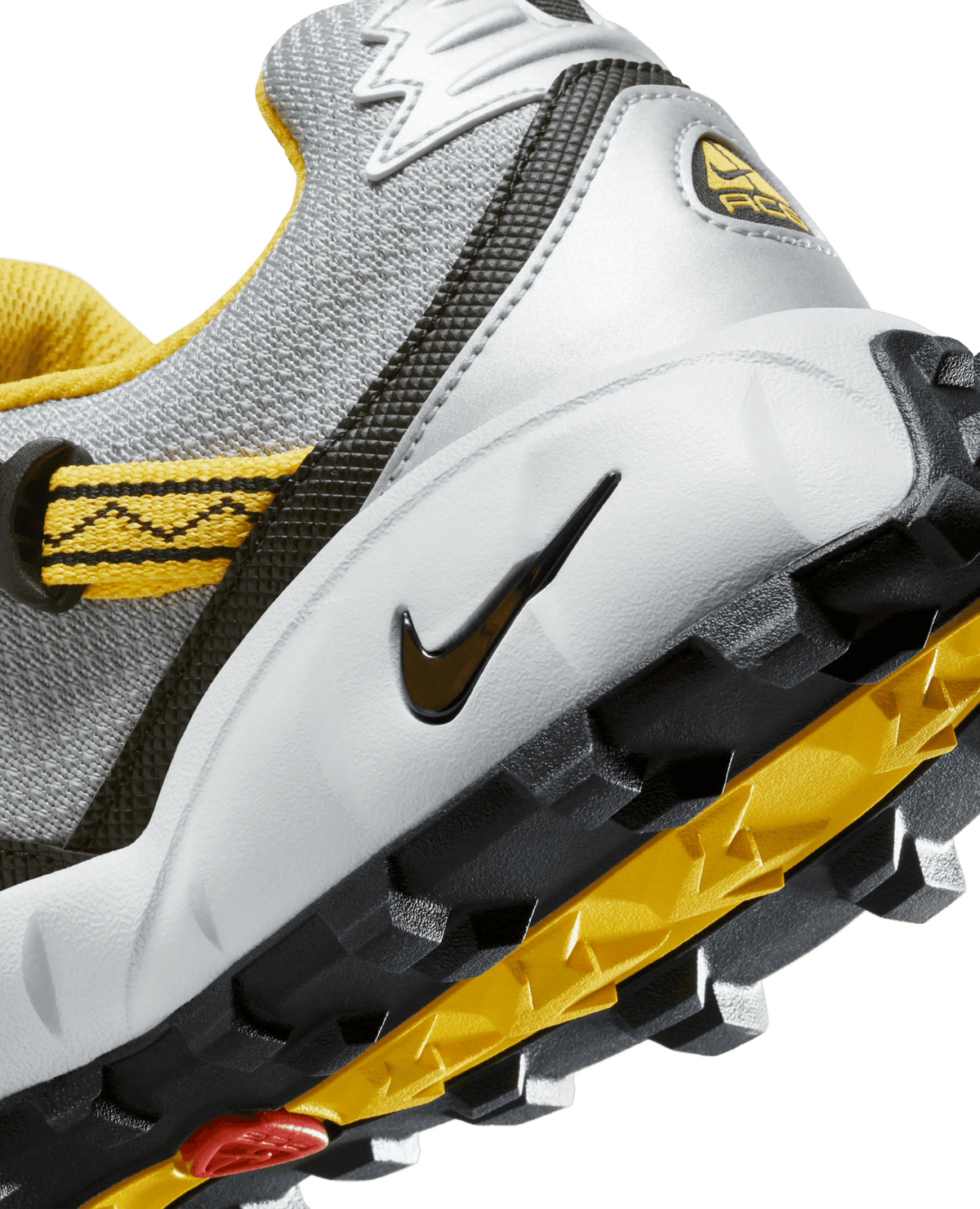 Nike ACG Phassad (Black/Yellow Zest - Metalic Silver) - Patta